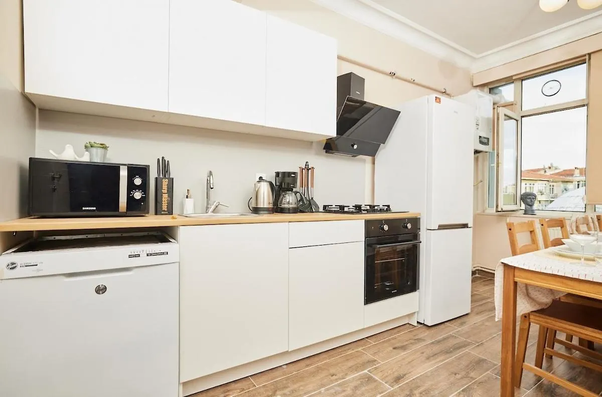 Stunning 3Br 3Bathroom 3Ac Near Metro D4 Istanbul Apartament